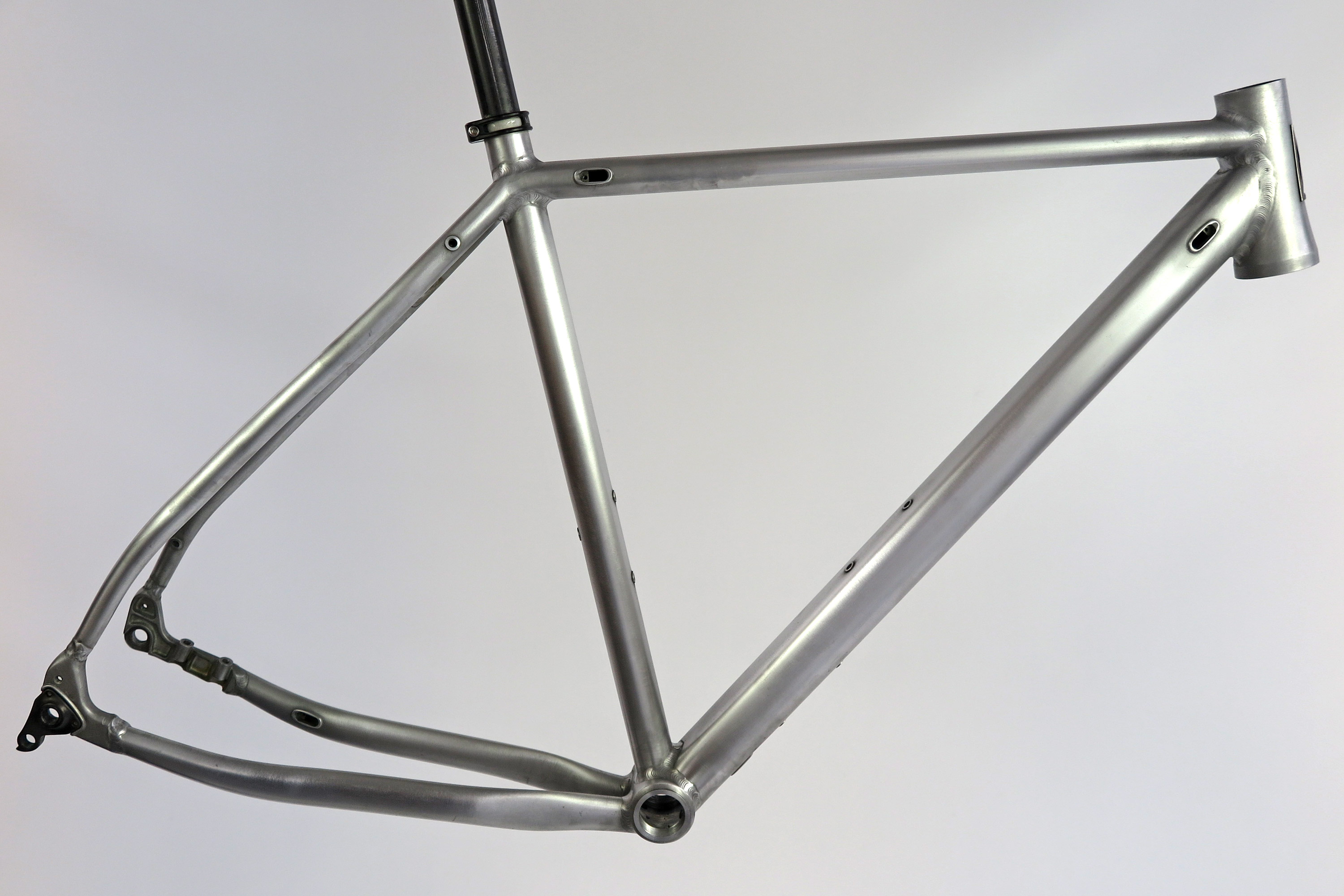 Telaio in alluminio di una bici da corsa (Bikerumor)